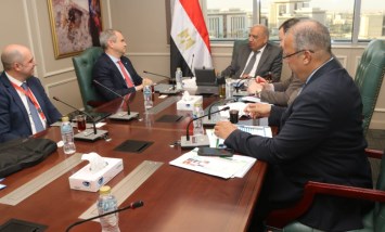 وزير الكهرباء