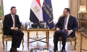 وزير الاتصالات