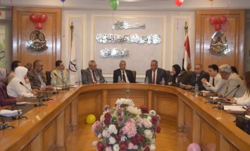 خلال اللقاء