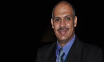 الدكتور محمد كامل إبراهيم