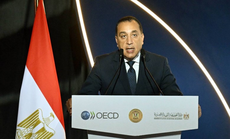  رئيس مجلس الوزراء