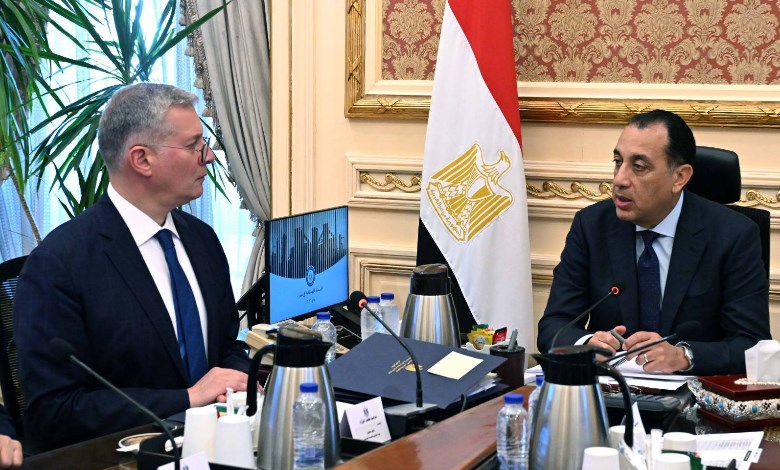  رئيس مجلس الوزراء