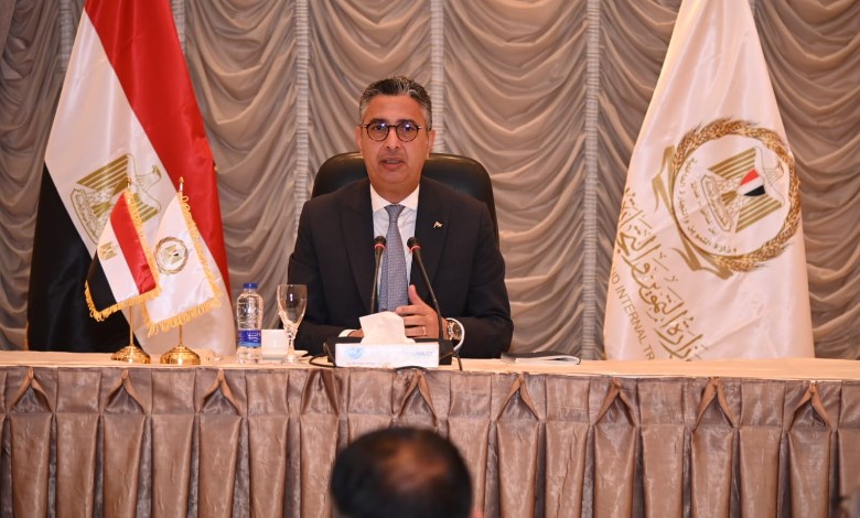 وزير التموين
