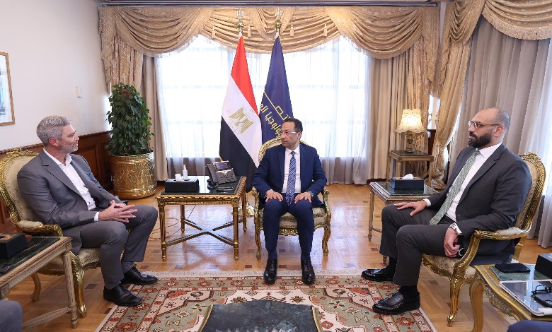 وزير الاتصالات 