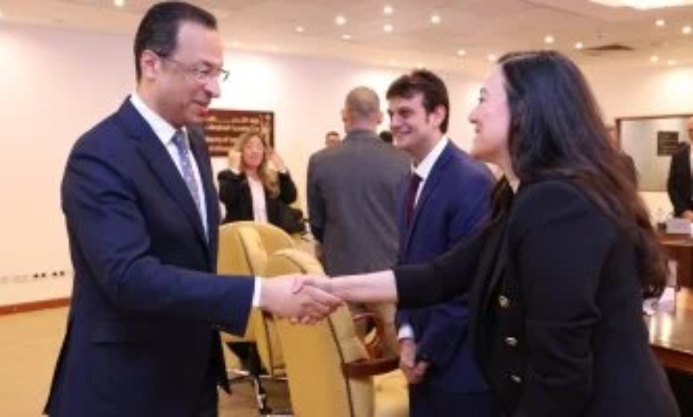 وزير الاتصالات