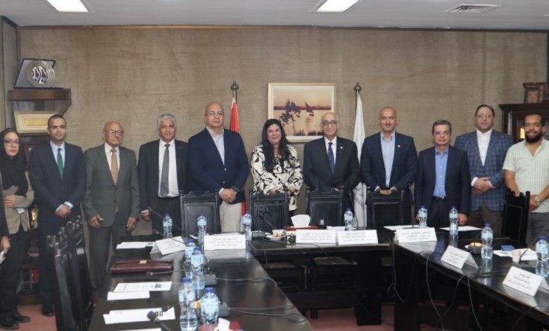"تكنولوجيا رجال الأعمال" تناقش آليات امتثال الشركات لقانون حماية البيانات الشخصية  