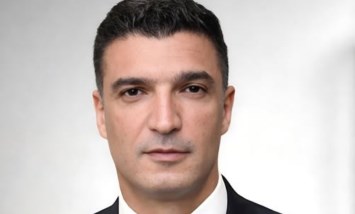 وزير الصناعة