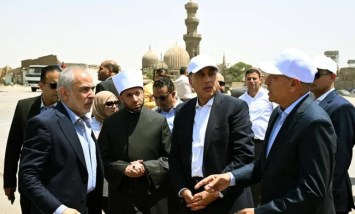 رئيس مجلس الوزراء