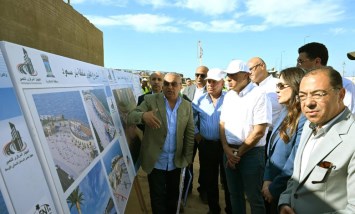  رئيس مجلس الوزراء