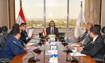 وزير التموين والتجارة الداخلية