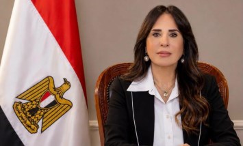 وزيرة الإسكان والمرافق