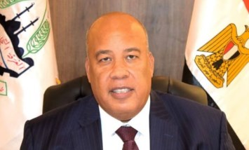 أيمن العشري