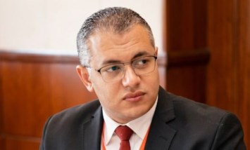 الدكتور مصطفى جاد خبير سلاسل الإمداد 