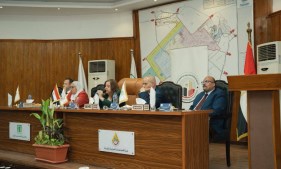  السيدة مي عبد الحميد