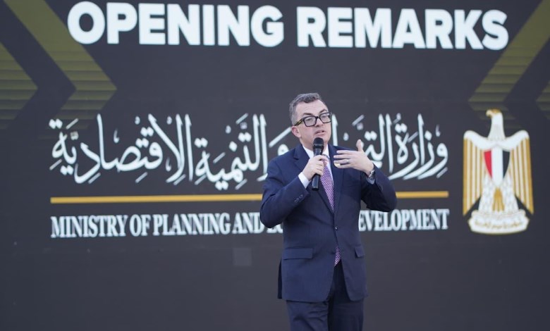 وزير التخطيط والتنمية الاقتصادية 