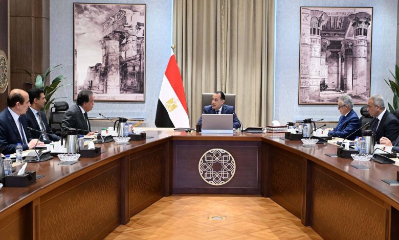  رئيس مجلس الوزراء