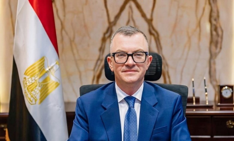  وزير التخطيط والتنمية الاقتصادية
