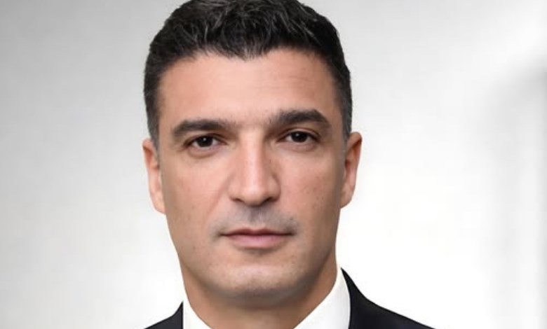 وزير الصناعة