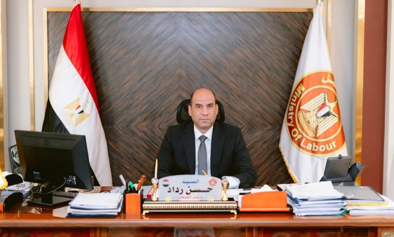 وزير العمل
