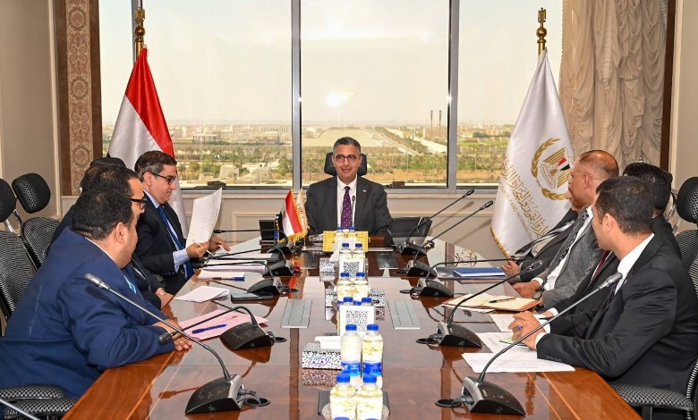 وزير التموين والتجارة الداخلية