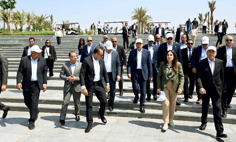  رئيس مجلس الوزراء