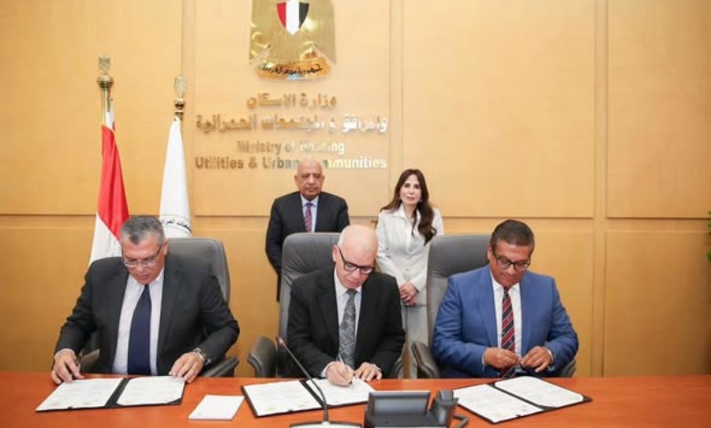 وزيرا الإسكان والكهرباء 