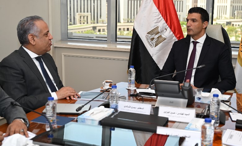  المهندس خالد هاشم وزير الصناعة