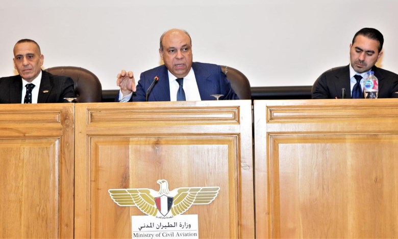 وزير الطيران المدنى