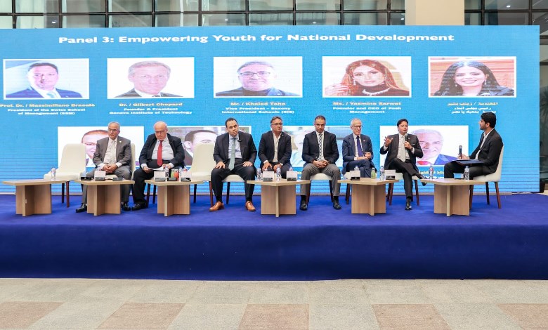  الدورة الأولى للمجلس الإستشاري للأعمال والتعاون الدولي بالأكاديمية العربية