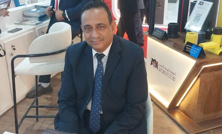  أشرف عدلي مستشار رئيس مجلس الإدارة والقائم بأعمال مدير عام التسويق بمصنع حلوان 