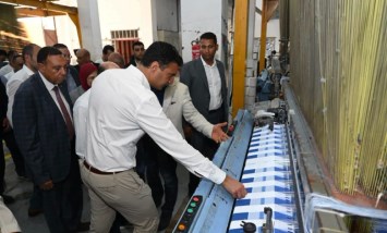 وزير الصناعة