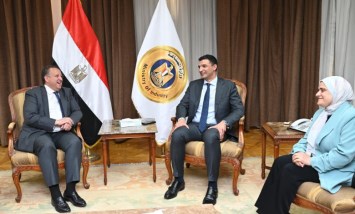خلال اللقاء
