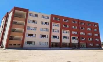 مدرسة 