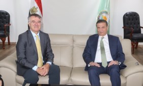 وزير الزراعة