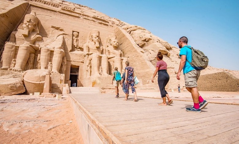 الإيرادات السياحية