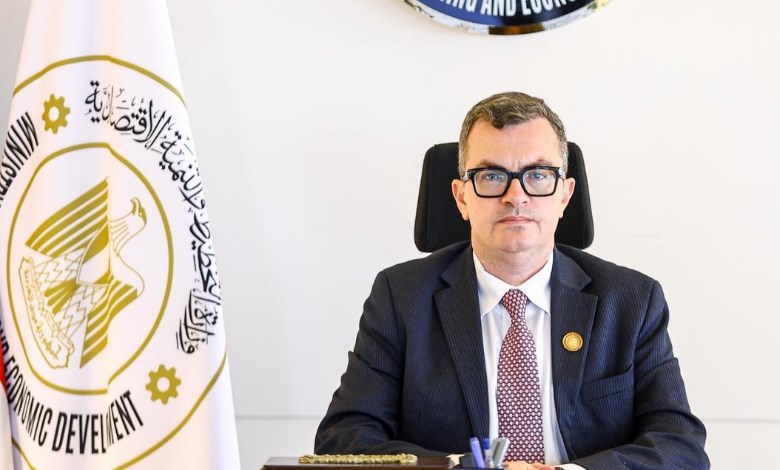 وزير التخطيط 