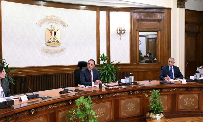 رئيس مجلس الوزراء