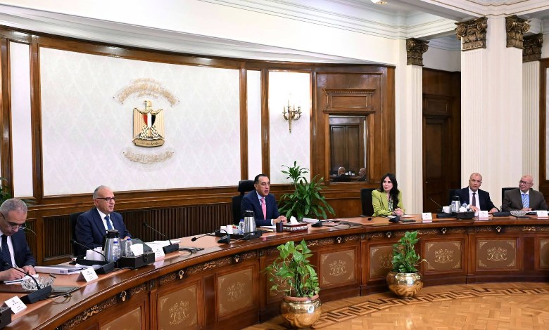 رئيس مجلس الوزراء