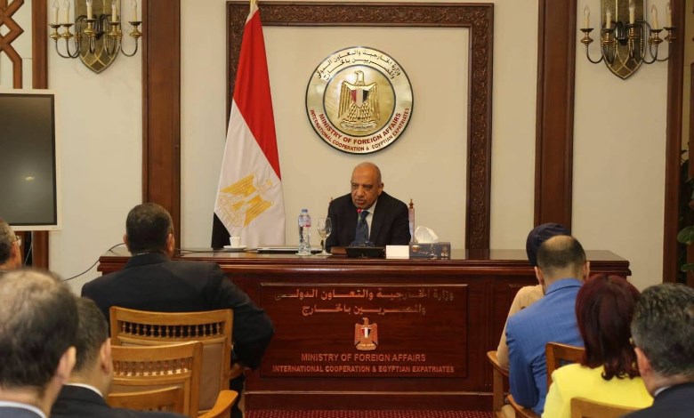  وزير الكهرباء والطاقة المتجددة