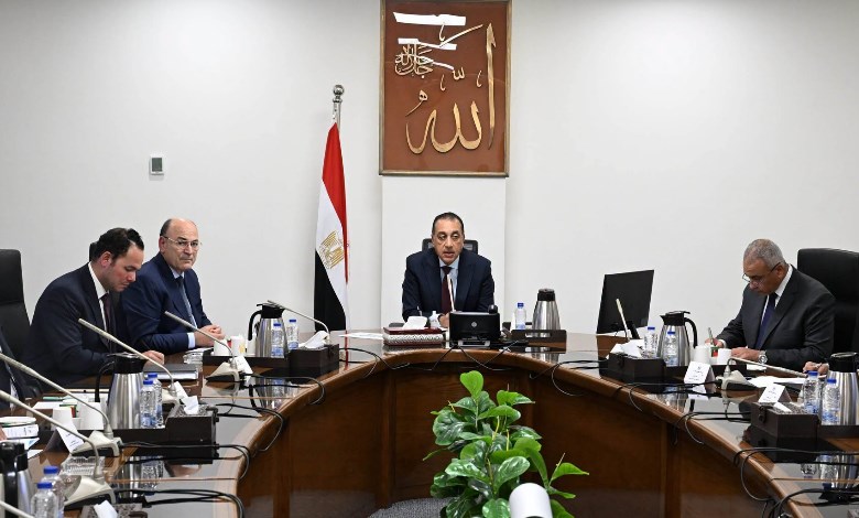  رئيس مجلس الوزراء