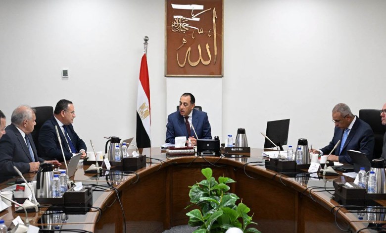 رئيس مجلس الوزراء