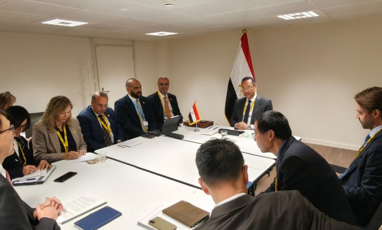 وزير الاتصالات