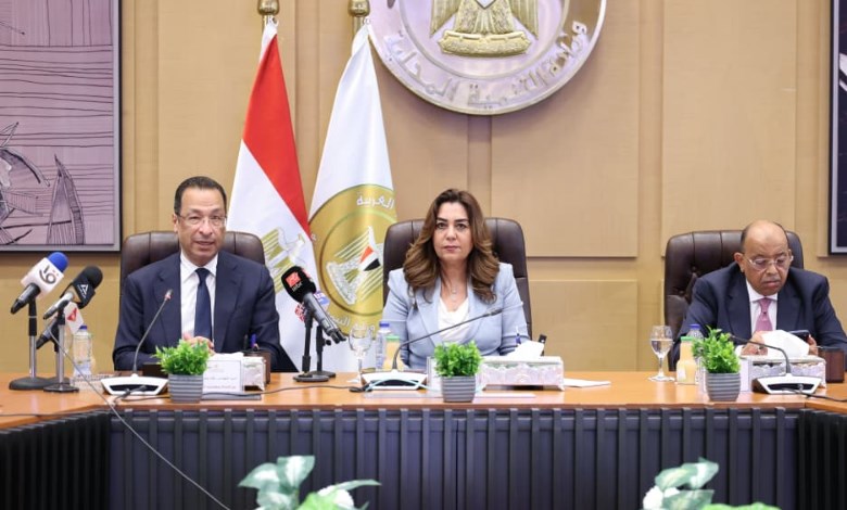 وزير الاتصالات
