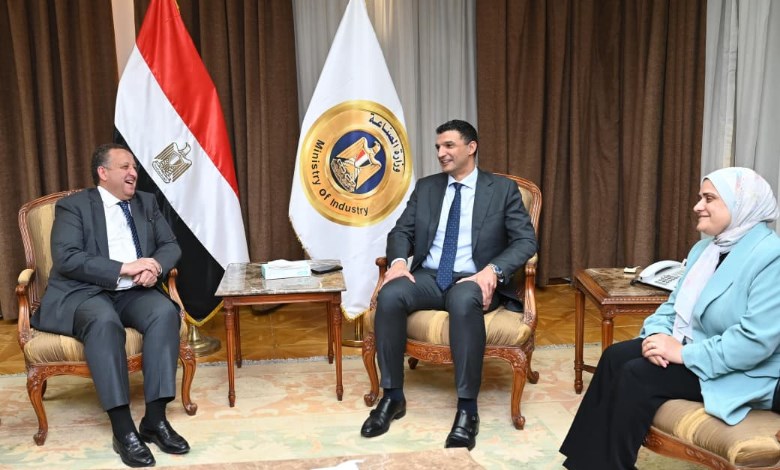 خلال اللقاء