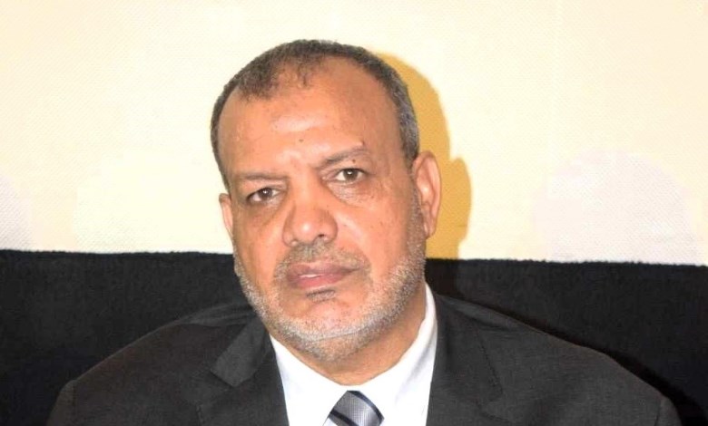 فوزي عبد الجليل، رئيس شُعبة الأدوات الصحية 
